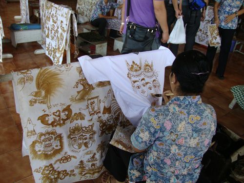 MK手机网页版登录入口集成吊顶效果图