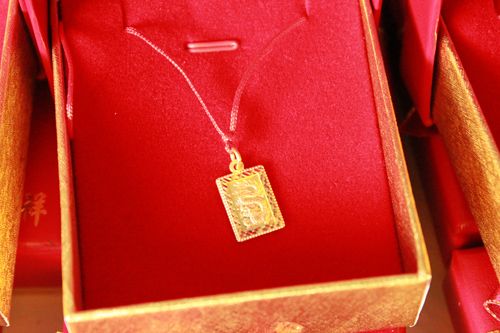 MK手机网页版登录入口集成吊顶