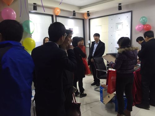 MK手机网页版登录入口集成吊顶