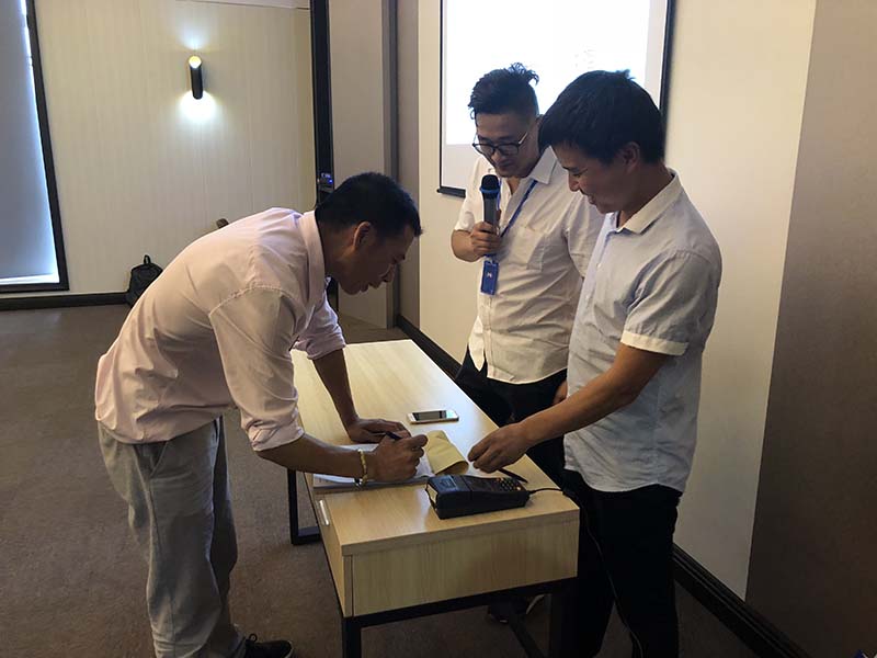 IMG_0638.jpg IMG_0638.jpg