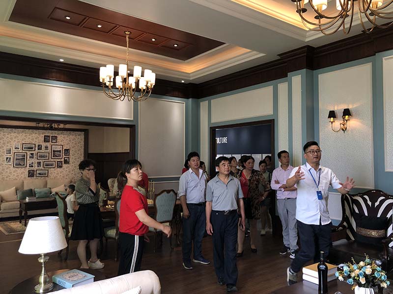 IMG_0594.jpg IMG_0594.jpg