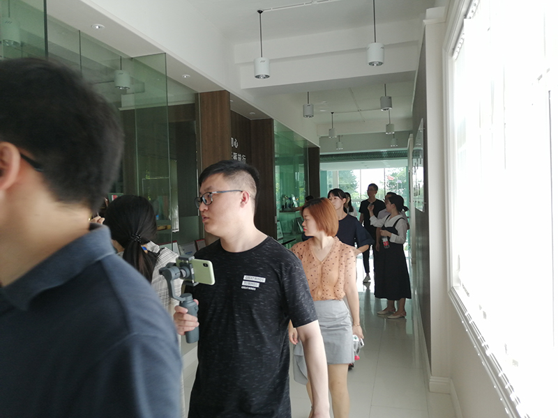 MK手机网页版登录入口集成墙面.jpg MK手机网页版登录入口集成墙面.jpg