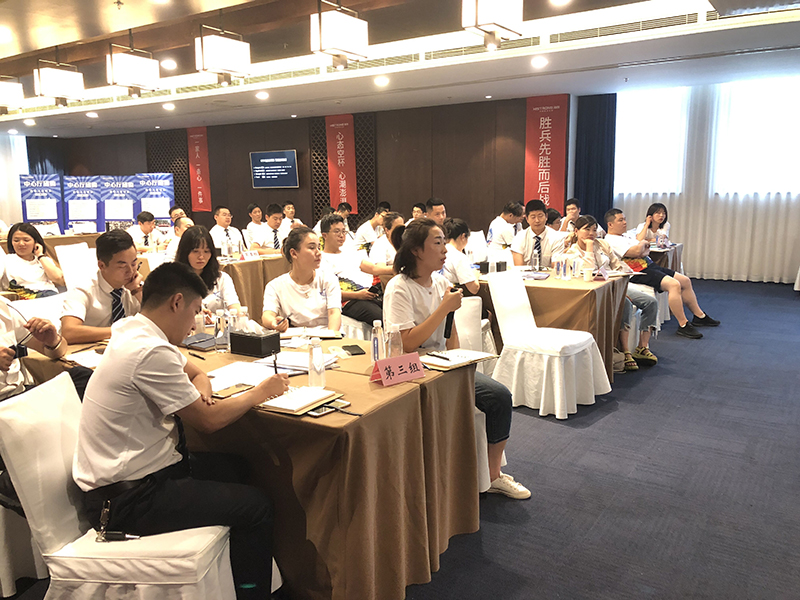 QQ图片20190901191959.jpg MK手机网页版登录入口集成墙面.jpg