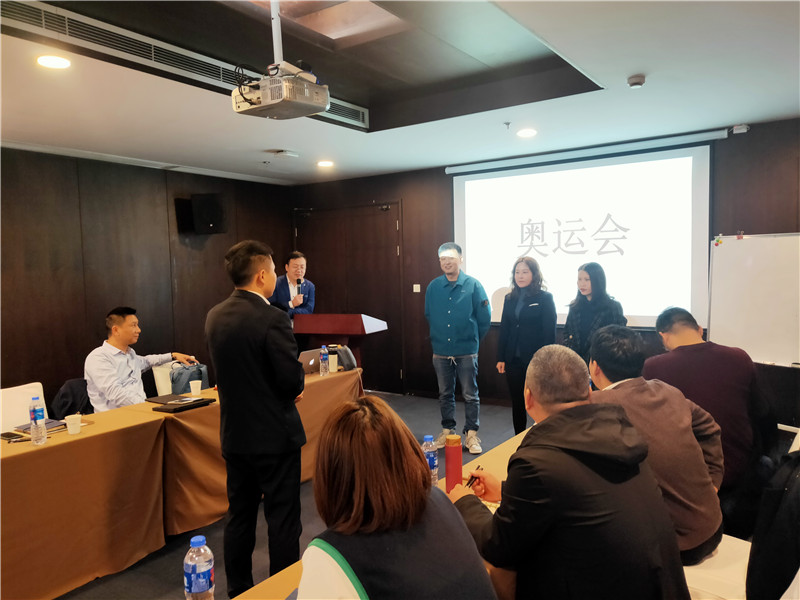 MK手机网页版登录入口集成墙面